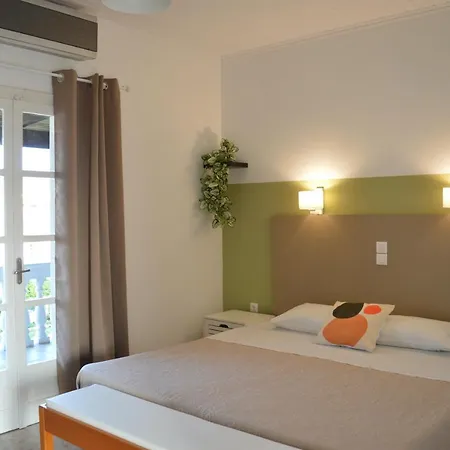 Babis Apartments & Studios Iremia Akharavi Extérieur photo