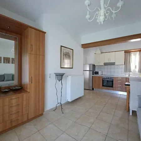 Babis Apartments & Studios Iremia Akharavi Extérieur photo